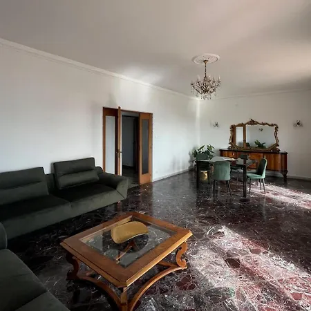 Pier 84 Apartament